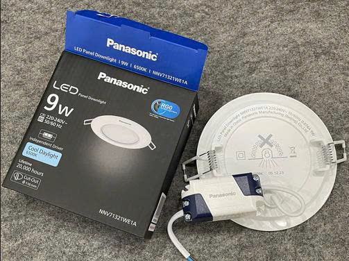 cách chọn đèn led Panasonic 9W siêu mỏng lỗ khoét 110mm dòng EZ-P . Phân phối chính hãng.